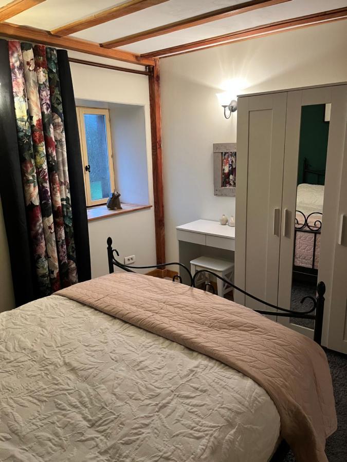 Chez Jallot - Lower Gite Vidaillat Экстерьер фото