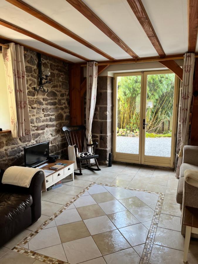 Chez Jallot - Lower Gite Vidaillat Экстерьер фото